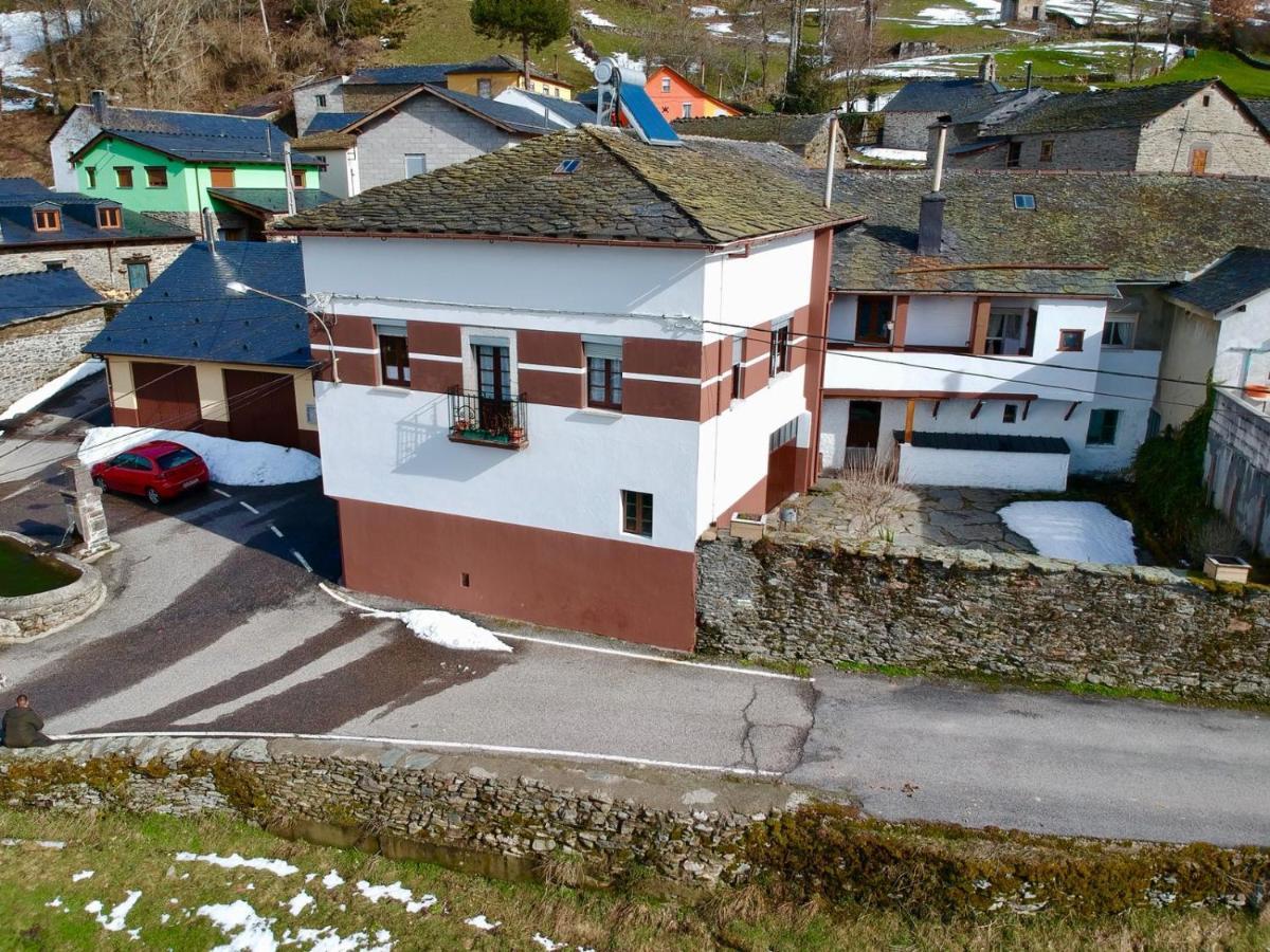 La Casa Del Maestro Villa Rabanal Buitenkant foto